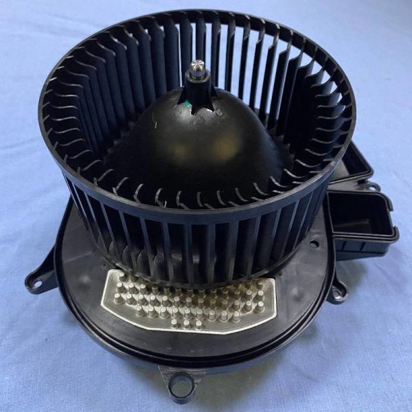 Buy cheap 1669066100 Mercedes Benz W166 W292 Air Conditioner Blower from wholesalers
