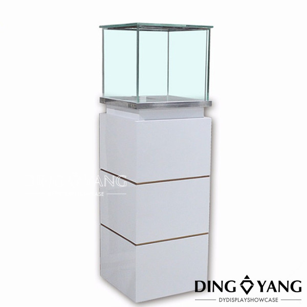 Lighted Jewelry Store Display Cabinets