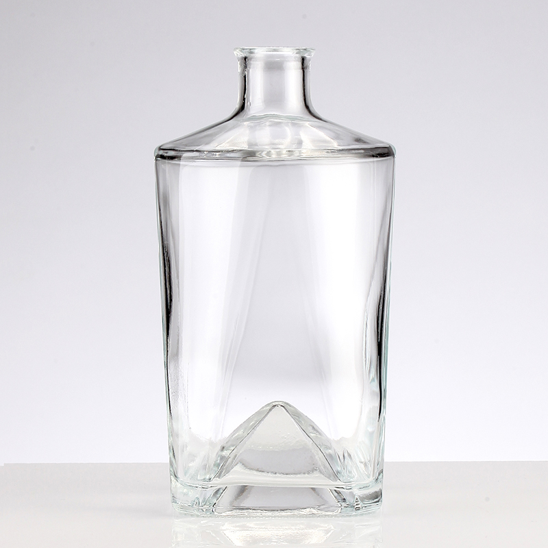 Clients' Specific Requirements 500ml Round Glass Wine Bottle with Square Bottom