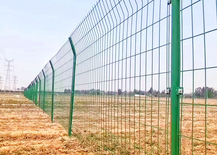 Guardrail Net 450 Wire Bending Weld Mesh Panels For Construction Site