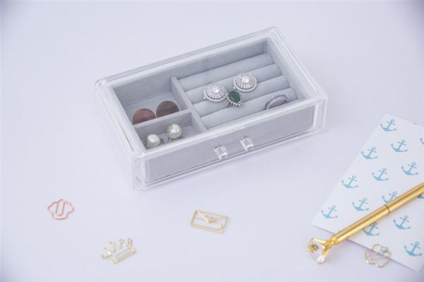 Buy cheap Clear Acrylic Tabletop Jewelry Organizer , Velvet Jewelry Organizers For Drawers from wholesalers