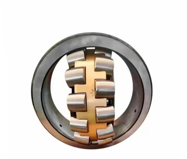 SKF 22207CA / W33 Spherical Roller Bearing With Steel / Brass Cage For Machinery