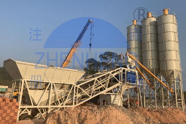 Buy cheap Commercial Mobile Concrete Mixing Plant , 750L YHZS35 Concrete Batching Plant from wholesalers