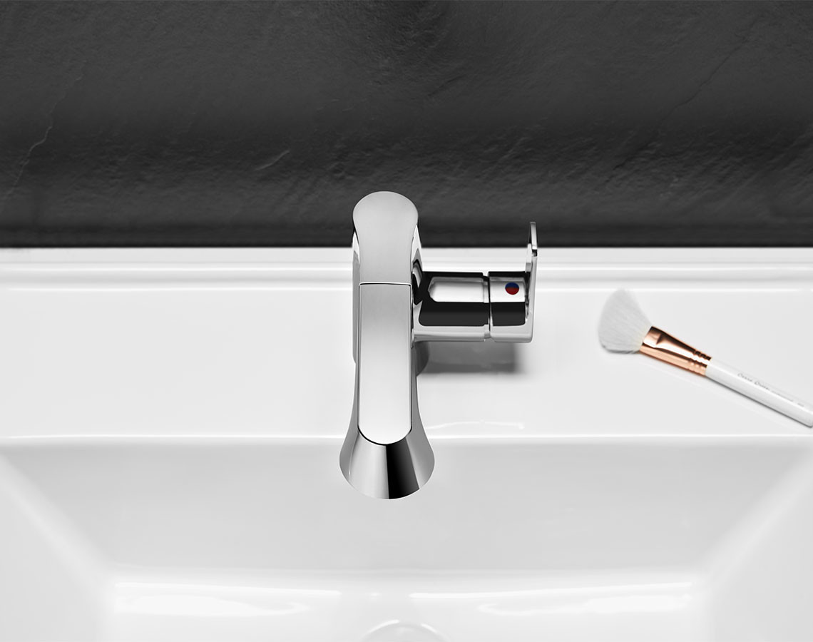 Washroom Pull Out Basin Mixer AMP11847A Zn Alloy Material Chrome Color