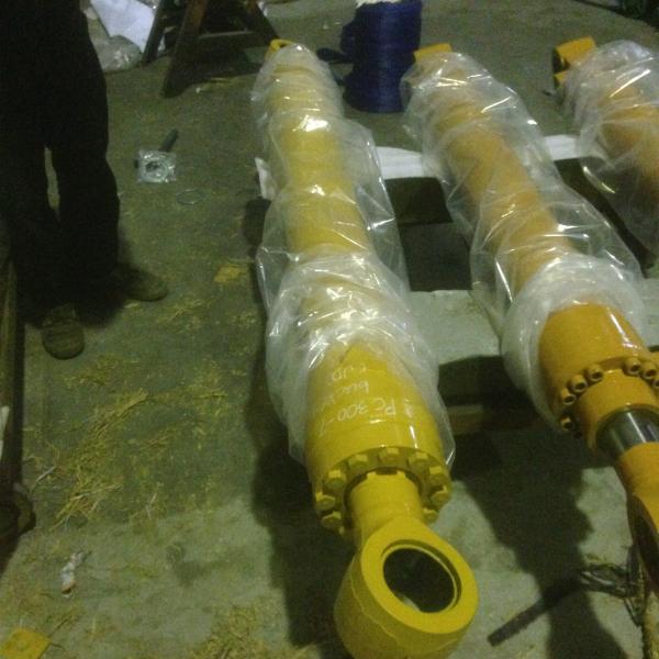 Buy cheap PC300-7 bucket cylinder, 707-01-0A470 , 707-01-XY010 , 707-01-0A471 , 707-01-XY011, 707-01-0H780 , 707-01-XS740 , 707- from wholesalers