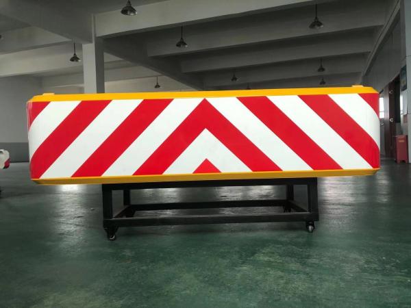 Buy cheap 96kg Aluminum Traffic Management Attenuator 3M Reflective Film from wholesalers