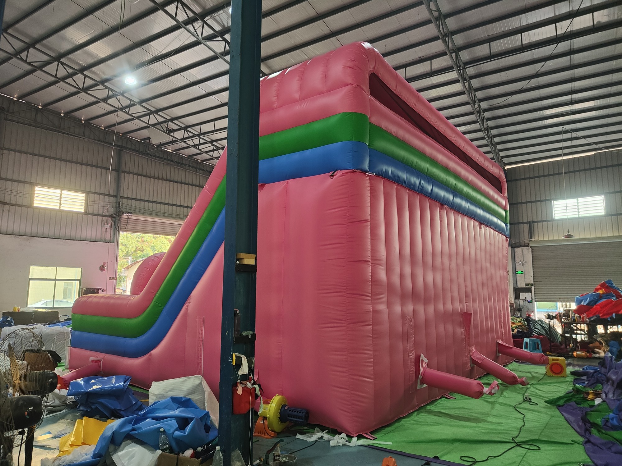 Commercial Grade PVC Spider-Man Waterslide Inflatable Bounce House Combo Obstacle Course Slide Inflatable Water Slide