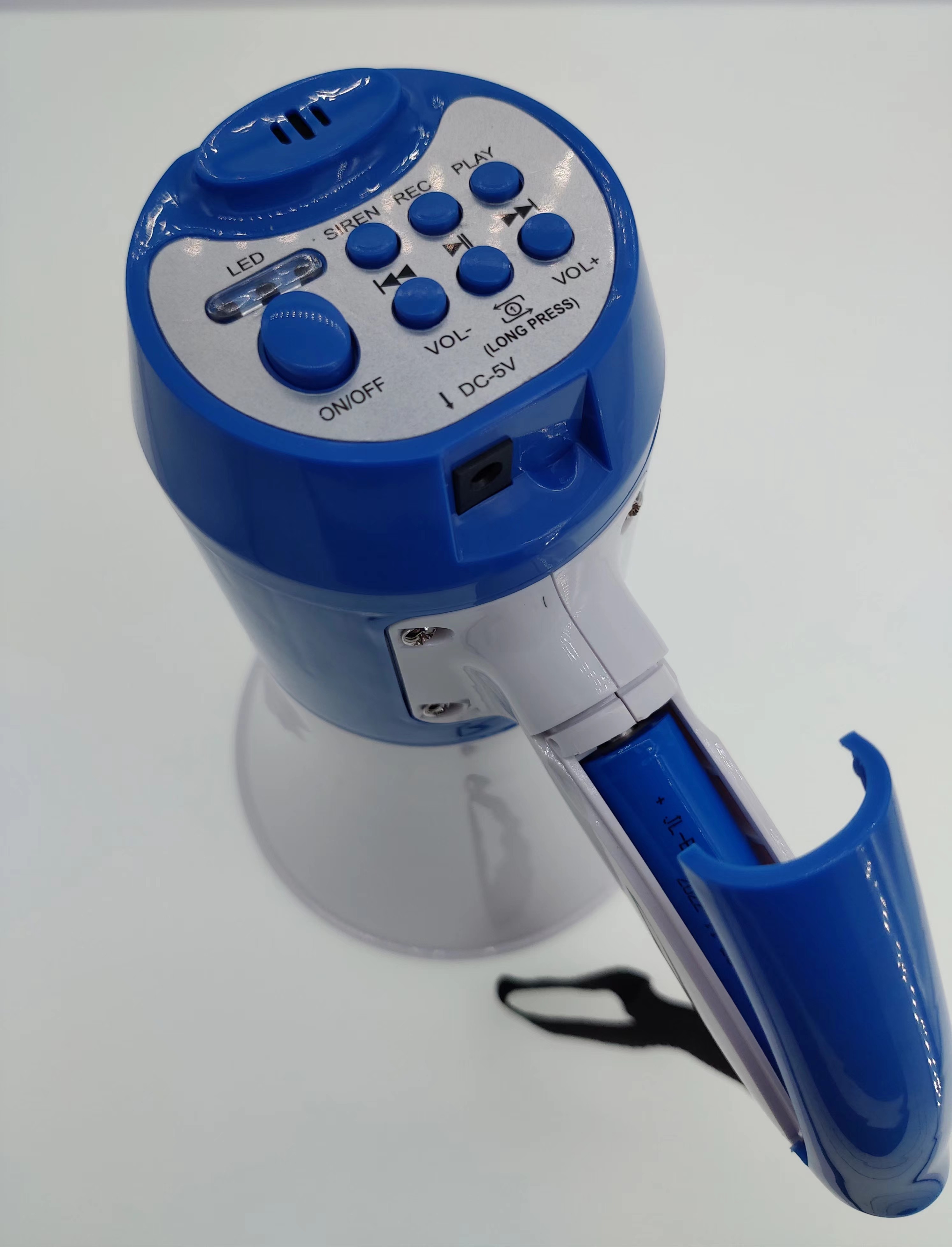 Horn Electric Portable Lithium Megaphone 690 X 420 X 470MM 6 To 24V