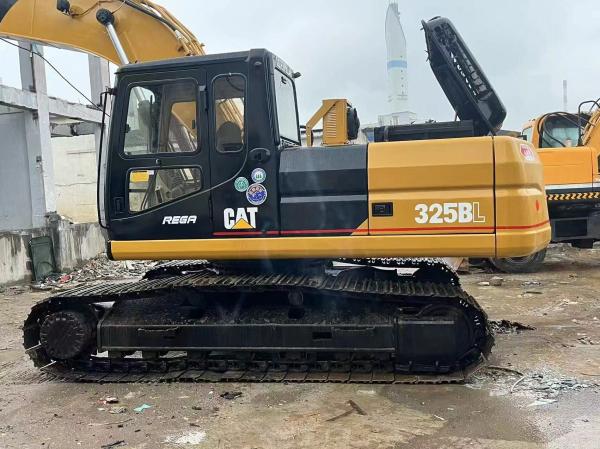 25ton Used Hydraulic Crawler Digger Moving Secondhand Cat 325BL Excavator