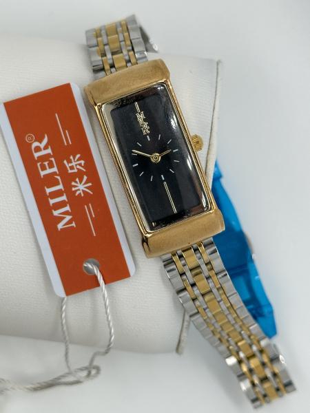 Buy cheap 2024 year Manufacturer Fashion new model Students Quartz Ladies Watch from wholesalers