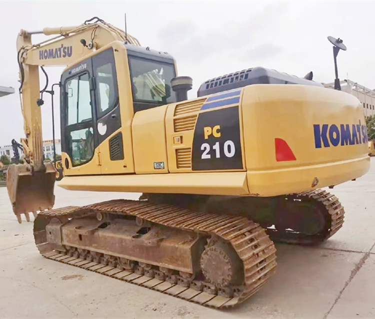 Moving Speed 4.6 km/h 21 Ton Komatsu PC210 Excavator with Cummins Engine in Shanghai