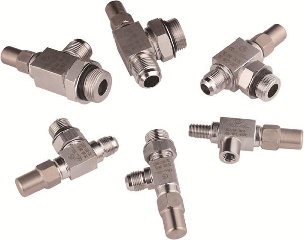 Low Pressure Drop Refrigeration Charging Valve And Threaded Angle Valve Good
