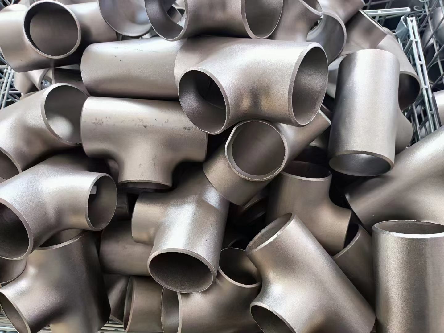 Stainless Steel 316/0Cr17Ni12Mo2/1.4401 Butt Welding Elbow Straight Tee DN 15-1500 Standard 1pc MOQ with Square Head Code