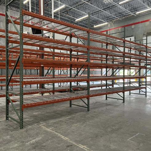 Buy cheap Teardrop Pallet Racking System for Warehouse Storage from wholesalers