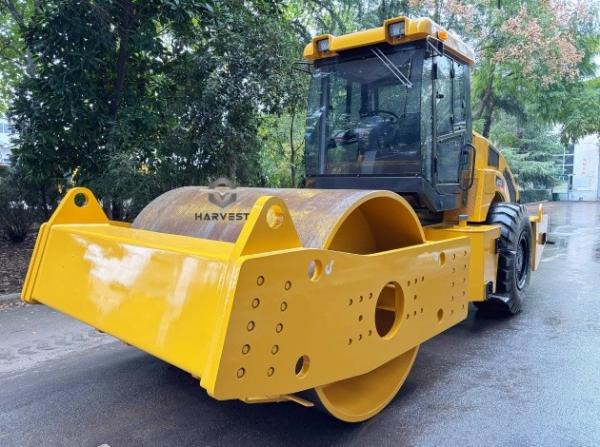 20Ton Hydraulic Drive Single Drum Vibratory Roller LTS720H with WEICHAI 140kW