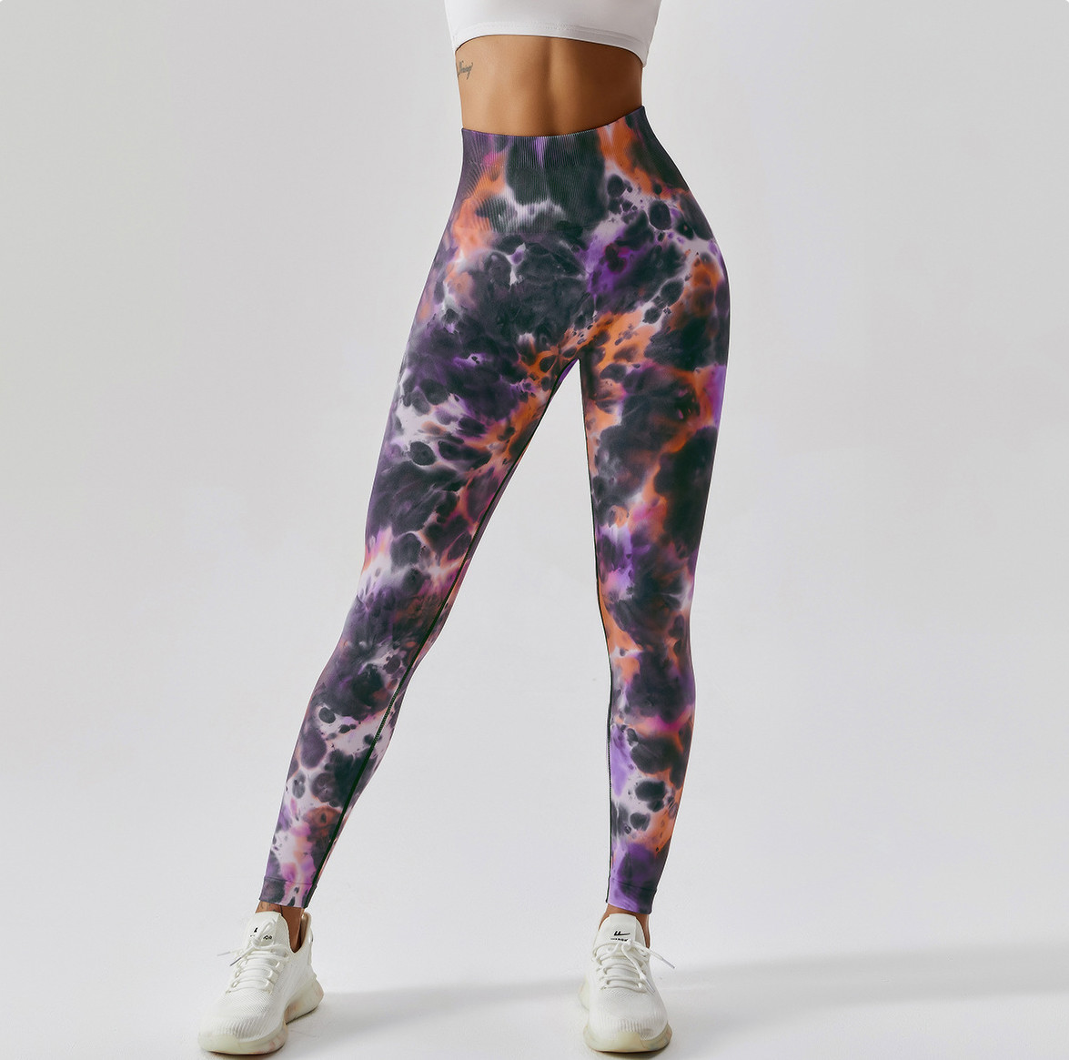 Lightweight Custom Yoga Leggings With Four-Way Stretch