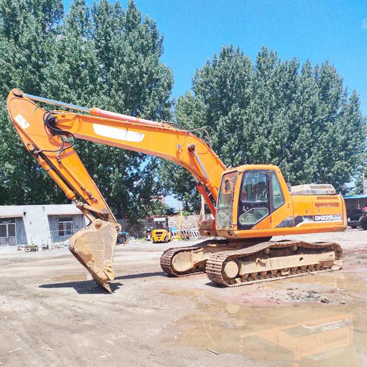 Used Doosan DH225-9 Excavator 22 Ton Crawler Made in Korea with Original Hydraulic Pump
