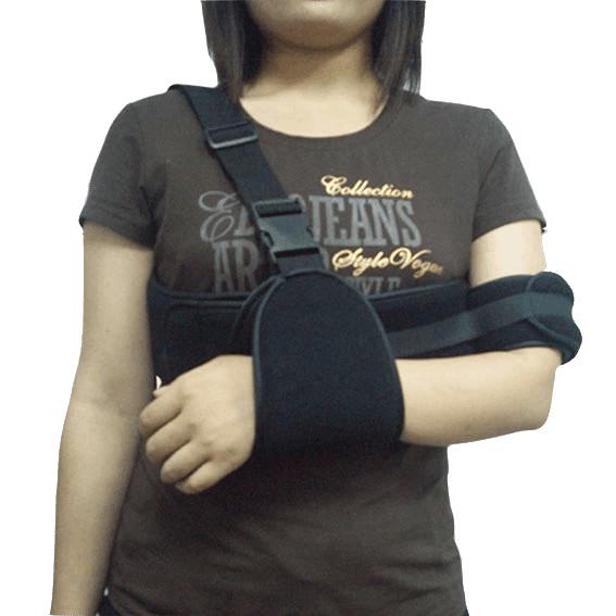 Buy cheap Lightweight Medical Arm Sling Shoulder Immobilizer Brace With Arm Pocket from wholesalers