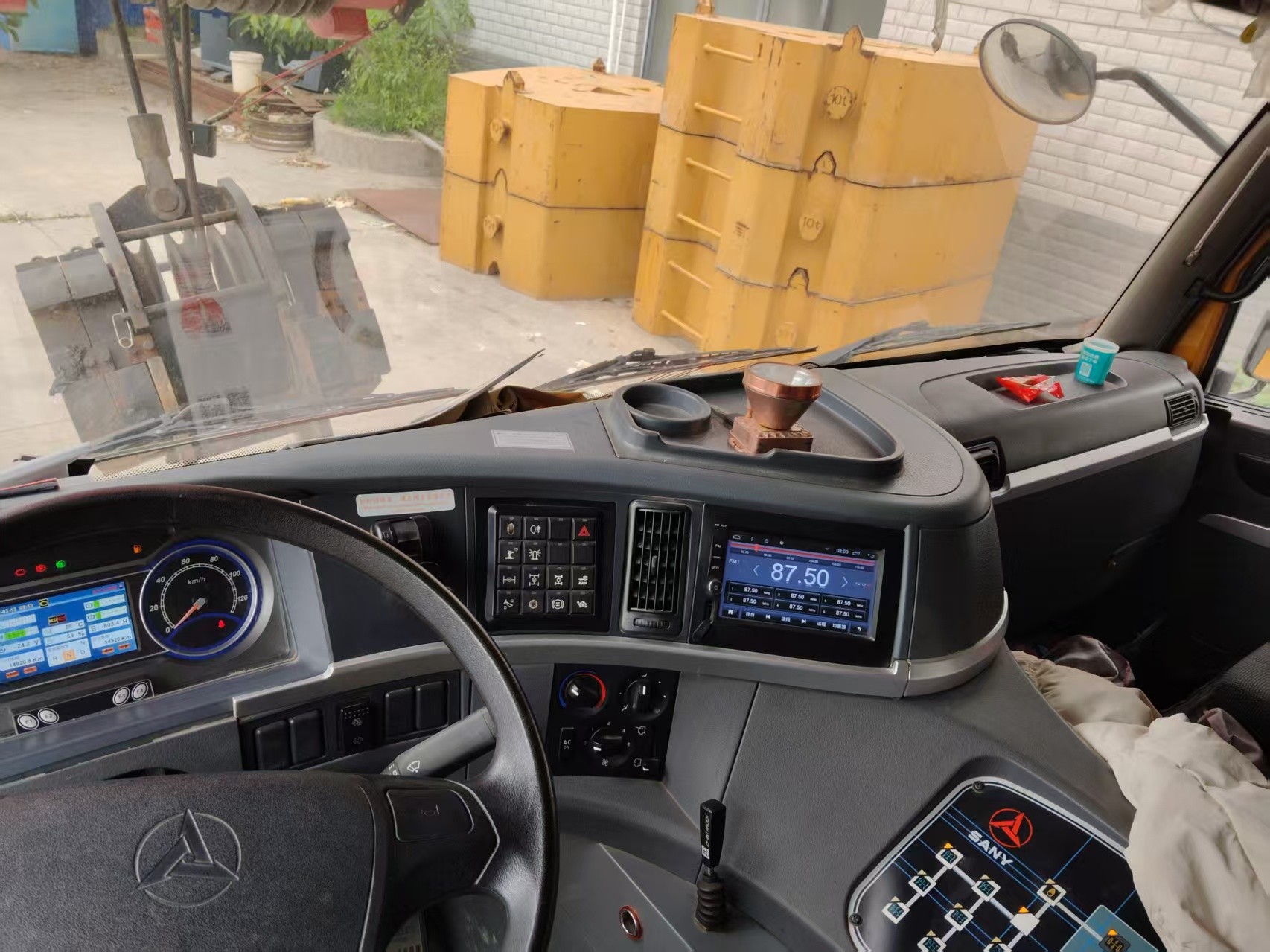 Used SA NY SAC6500 650ton Truck Crane Small Truck Crane Mobile Crane Truck Mounted Crane in Excellent for Sale