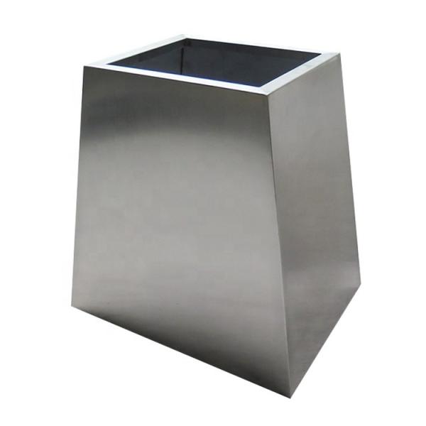 Buy cheap Square Thickness 5mm SS304 Garden Metal Flower Pots from wholesalers