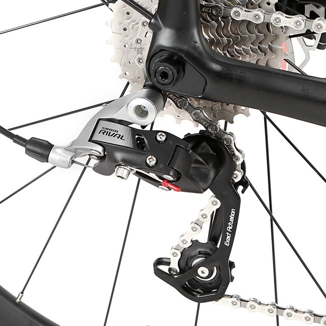 CYCLONE Pro Carbon Fiber Road Bike