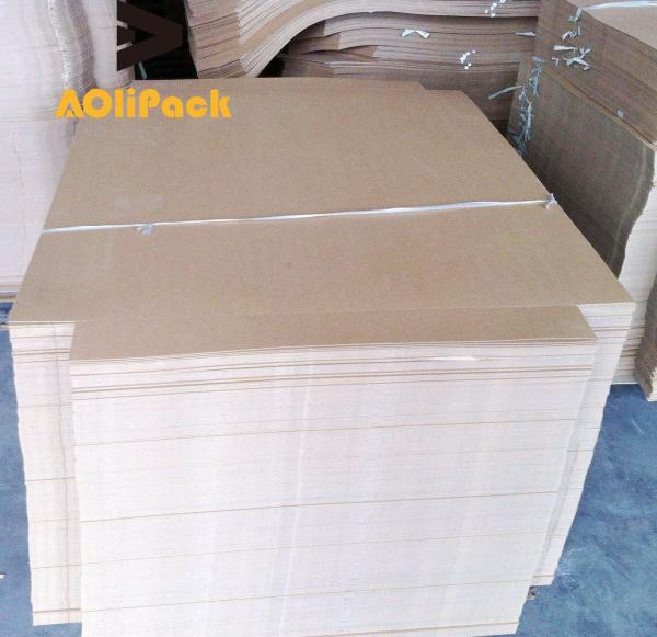 Buy cheap Push Pull 2.0mm 4 Way Anti Skid Cardboard Slip Sheets light flexible from wholesalers