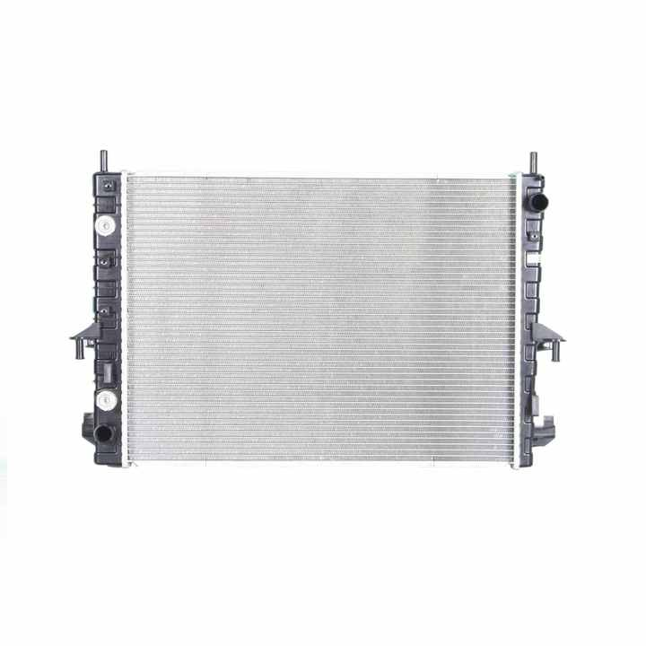 MG EZS Car Fitment Aluminum Radiator and Plastic Water Tank for ROEWE 550 MG 6 10001378