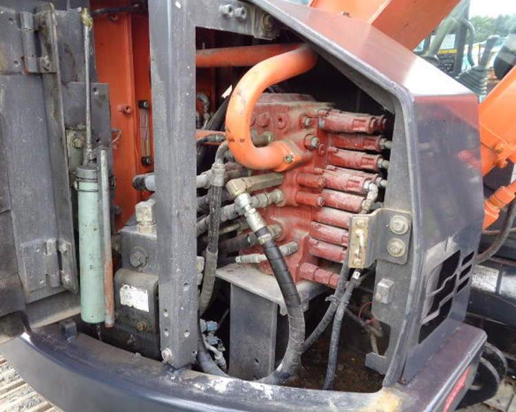 Japan Imported 7.5 Ton Used Hitachi ZX75 Excavator Isuzu Engine ZX75US-A for Agriculture