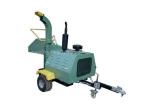 2 Cutting Knives Hydraulic Wood Chipper 360 Degrees Discharge Hood Rotation