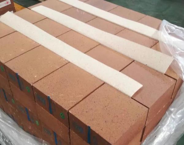 Buy cheap High Refractoriness 1800 Degree Magnesia Refractory Bricks For Metallurgical Furnace from wholesalers