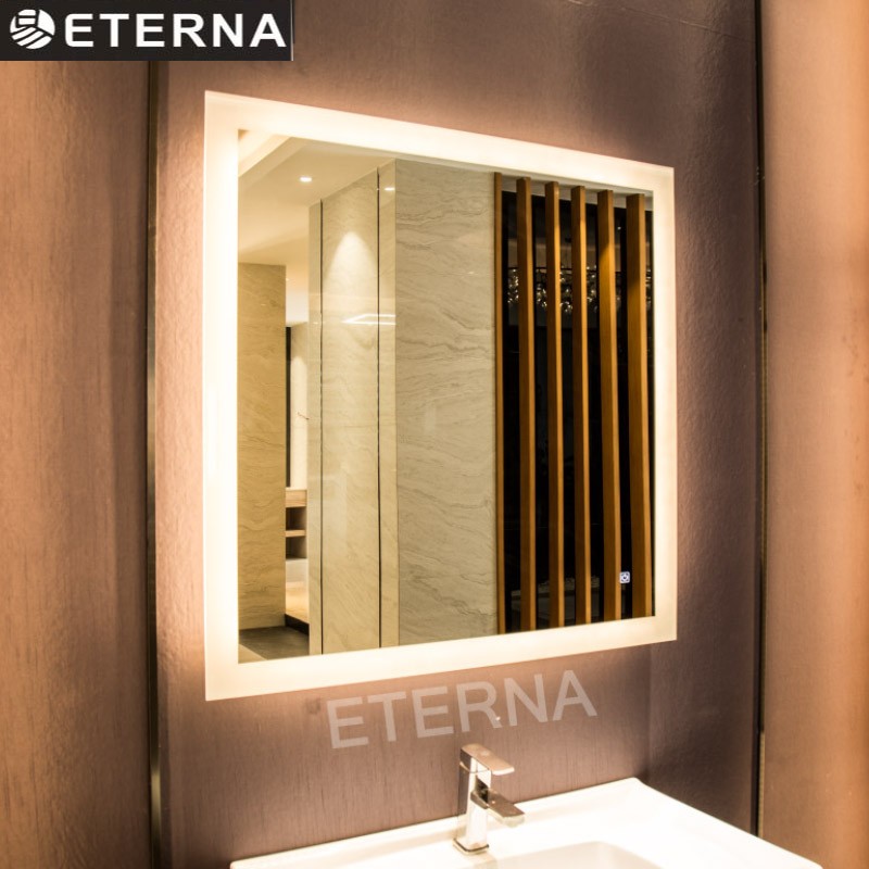 Home Wall Decor LED Mirror with Fogless Feature and 3000K/4000K/6000K Color Temperature