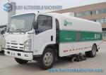 Dust Sunction Isuzu Sanitation Truck , 6 Wheels 4 X 2 3500KG Road Cleaning Truck