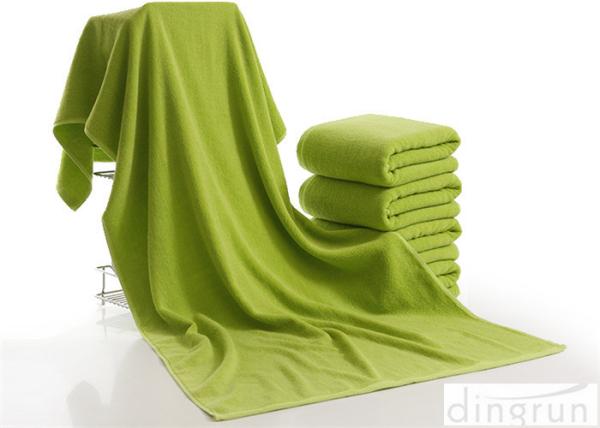 Buy cheap Luxury Bath Towels Green Color , Beach Hotel Bath Towels Durable from wholesalers