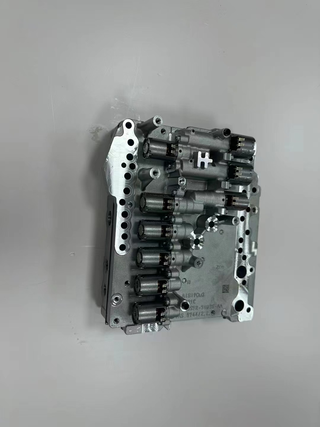 new remove MPS6 6DCT450 6DCT451 Valve body assembly not include control module for Valve body assembly2006-2018 XC60 1.6T 2.0T