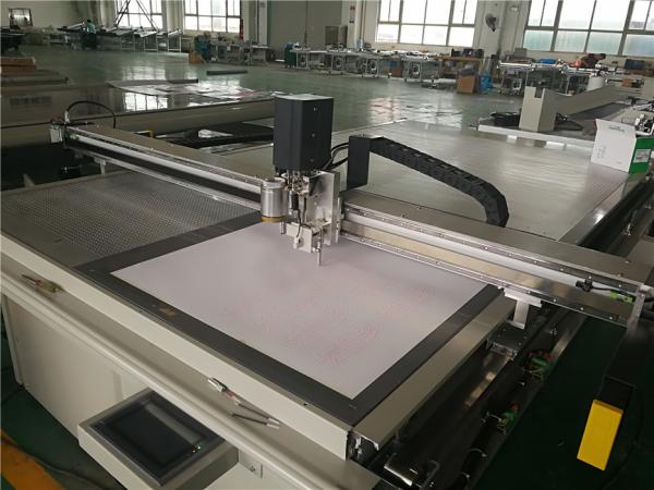Buy cheap Serial Port Flatbed Digital Cutter For Automobile Decoration Materials from wholesalers