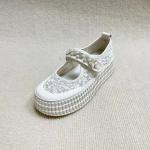 Women fashion sport shoes with pearl on surface for causal use in summer OEM
