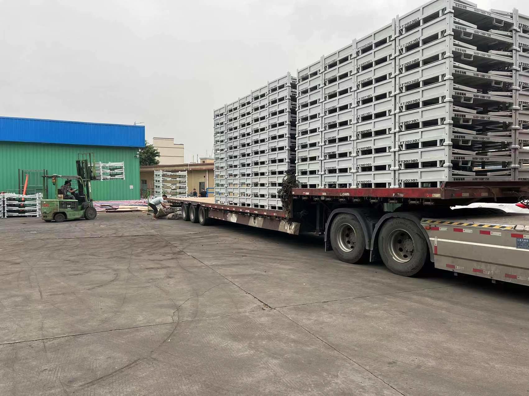 Warehouse Heavy Duty Steel Pallet Stackable Euro Standard Size