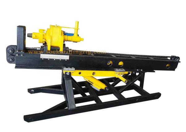 Front Mounted Adjustable Hydraulic Crawler Drilling Rig For Water Conservatory
