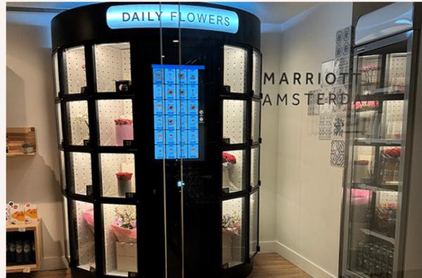 420 Kg Fresh Flower Vending Machine With Durable Sheet Metal Frame ' Customer