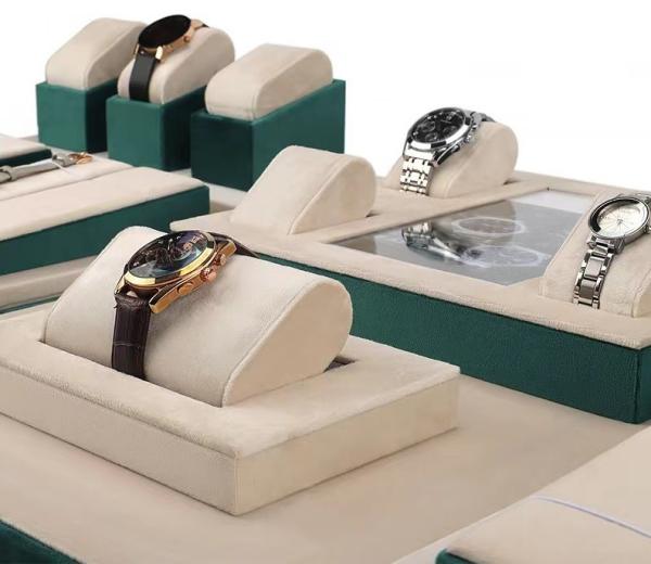 Buy cheap Contrast Color Green Cream Velvet Watch Tray With Roll Pillow from wholesalers