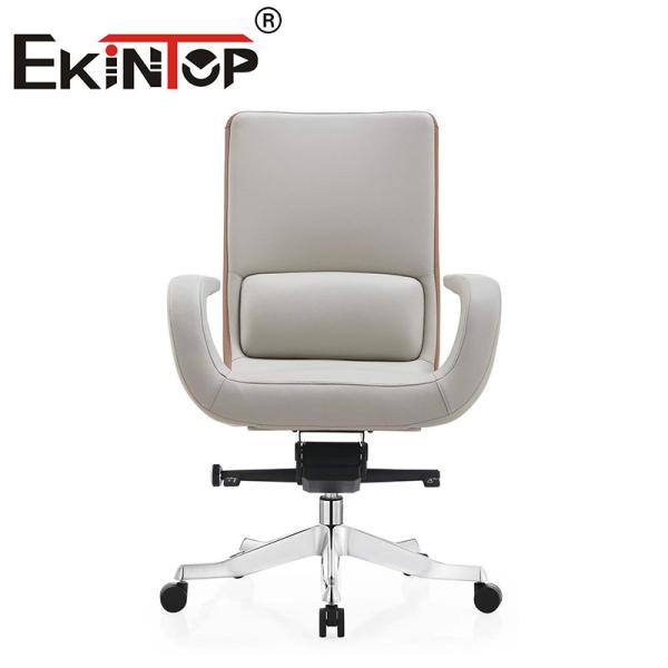 Buy cheap Real Leather Chairs Revolving Office Staff Chair Executive Chair Cowhide Office Chair from wholesalers