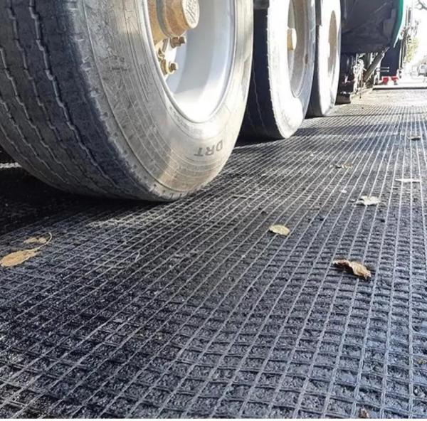 Buy cheap Asphalt Coated Fiberglass Geotextile Geogrid For Road Reinforcement from wholesalers