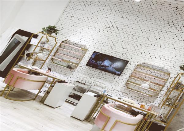 Buy cheap Fashion Firm Nail Polish Wall Rack , Perfume Display Rack Iron Material Customized Styles from wholesalers