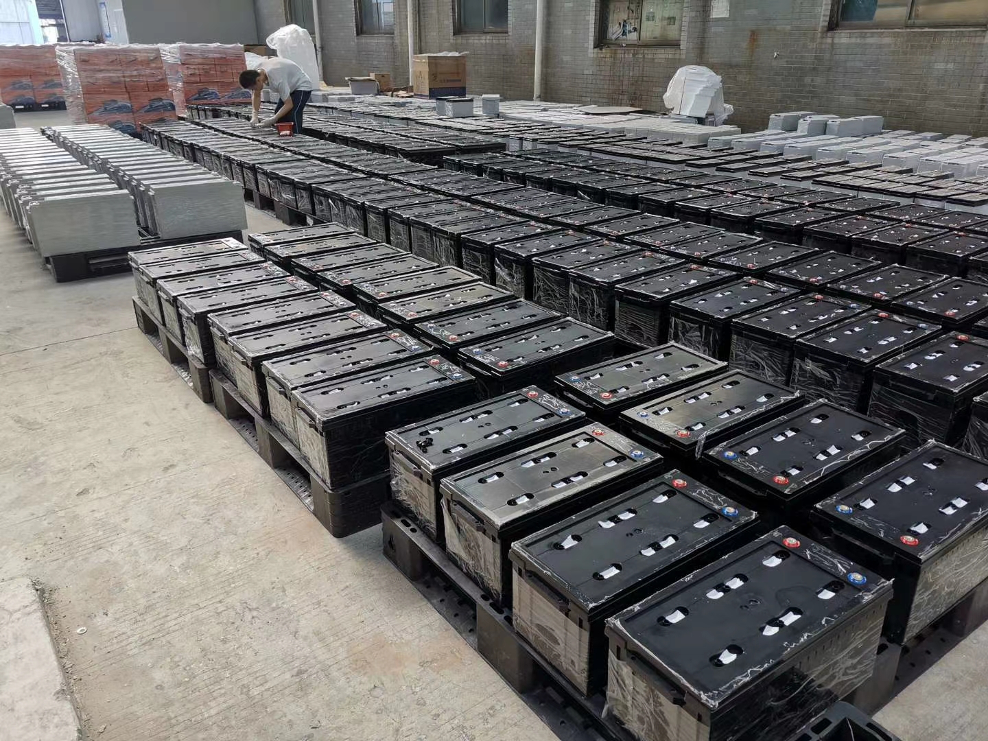 Rechargeable Lead Acid Storage Battery Deep Cycle Solar Energy Batteries