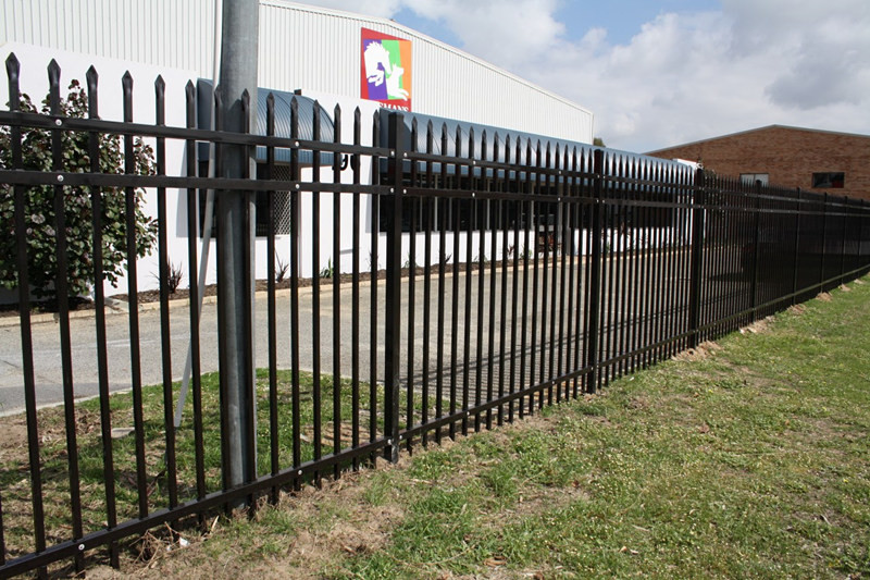 Tubular 2100x2400mm Ornamental Steel Fence Panels Anti Rust