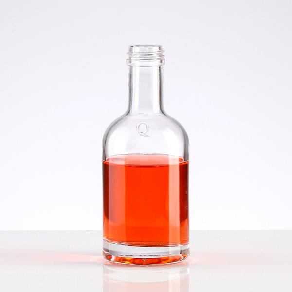 Buy cheap 50ml 100ml 250ml Glass Spirit Bottles with Screw Cap Hot Stamping Surface Handling from wholesalers