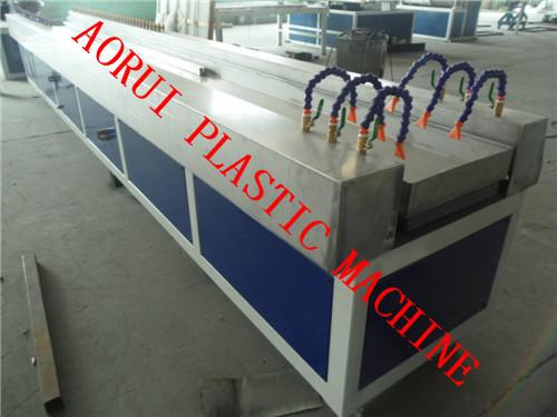 Quality Moistureproof WPC Profile Production Line , Cabin Partition Profile Extruder for sale