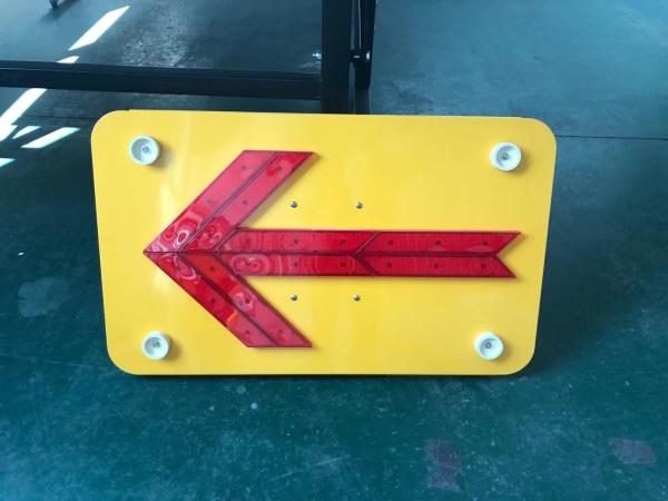 Buy cheap Red Lamp Beads DC AC Solar LED Arrow Board Electrostatic Spraying from wholesalers