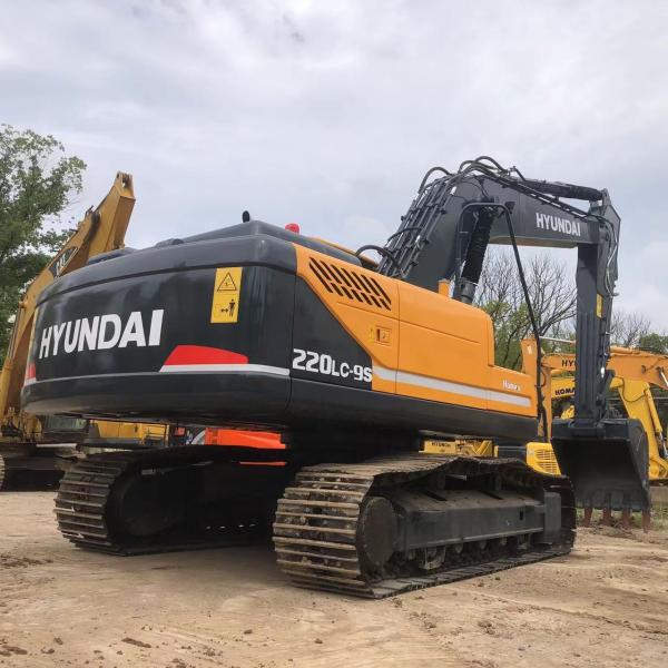 Buy cheap Used Hyundai 220LC-9S Excavator - 136KW Engine Power, 22100kg Operating Weight from wholesalers