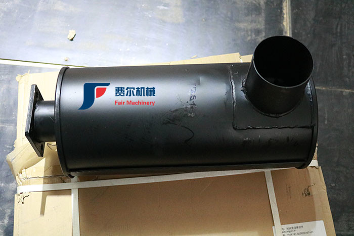 Size Standard Yuchai Spare Parts Engine Silencer 1640H-1201100B